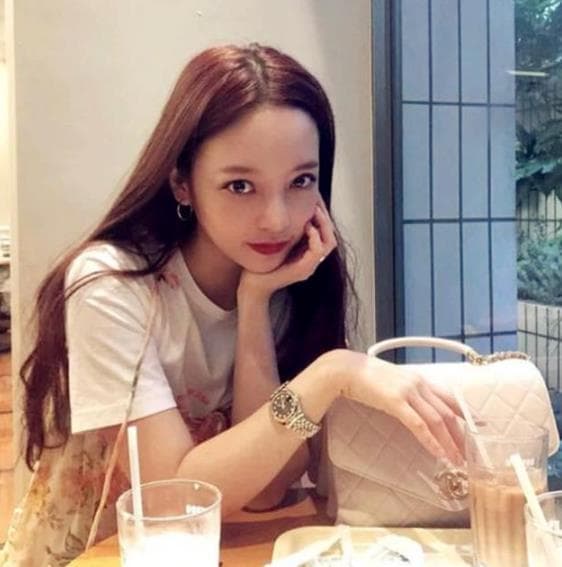 Bất ngờ với phán quyết mới của tòa án về mẹ ruột từng bỏ rơi Goo Hara được hưởng tài sản thừa kế của con gái-2