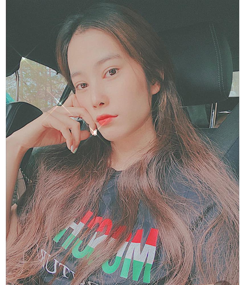 Bông hậu ồn ào nhất Vbiz, Nam Em lột xác với street style đẹp quên sầu khiến dân tình phải ngỡ ngàng-15