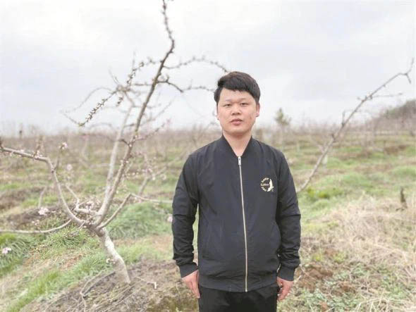 Vì ế quá lâu, nam thanh niên đăng đàn đề nghị chính quyền chỉ định bạn gái cho mình và nhận kết cục không ai ngờ-2