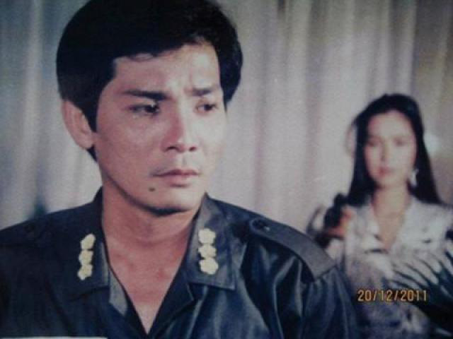 Cuộc đời 2 diễn viên đình đám phim Ván bài lật ngửa Thương Tín - Chánh Tín-6
