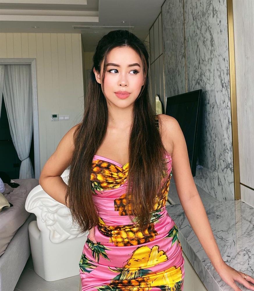 Tiên Nguyễn diện cả loạt váy áo ít người dám mặc, chứng minh thần thái đỉnh cao hiếm ai bì kịp-10