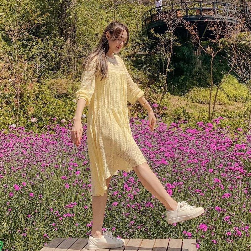 Lệ Quyên sang chảnh với công thức all white - Tóc Tiên lên đồ Retro đẹp ngất ở Đà Lạt-3