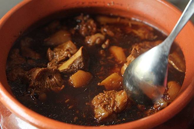 Làm chân giò kho, lỡ tay thêm vài thìa cơm rượu lại được món ngon bất ngờ-6