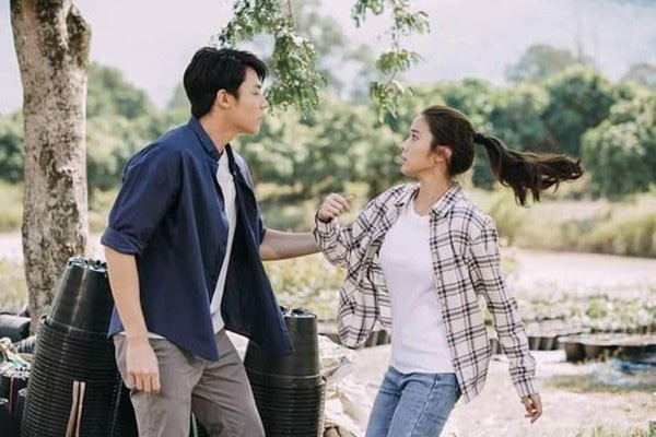 Tìm tình một đêm trên mạng, tôi choáng váng khi giáp mặt ở khách sạn-1