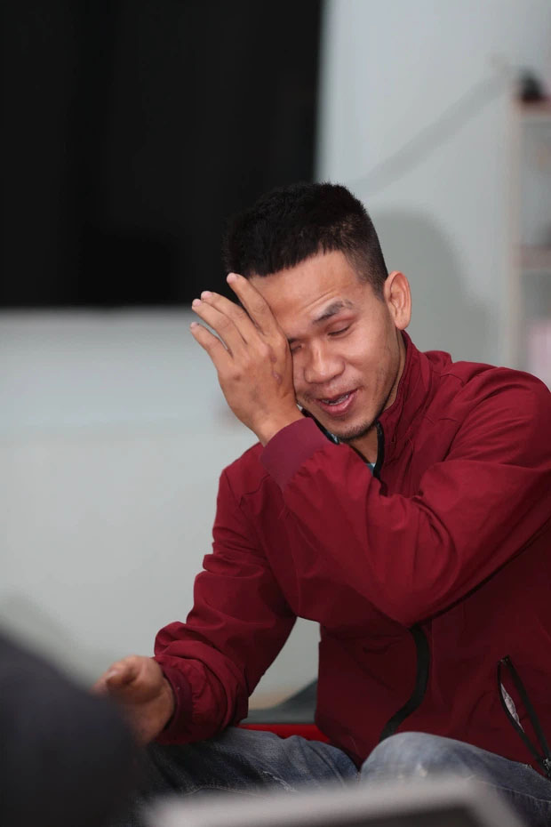 Bí thư và Chủ tịch Hà Nội tặng bằng khen người hùng cứu bé gái 3 tuổi rơi từ tầng 12 chung cư-1