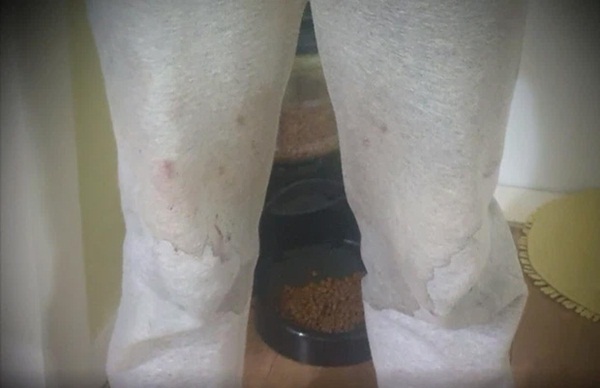 Vụ bắt nạt gây xôn xao: Nữ sinh bị đánh đập tàn bạo, đổ cà phê vào mặt, biết lý do mà ai cũng thương xót-4