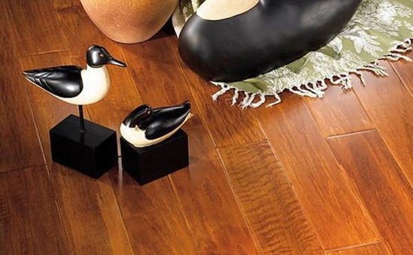 Làm thế nào để sàn nhà không bị ẩm ướt khi trời nồm? 8 cách này sẽ giúp bạn giải quyết nỗi lo-1