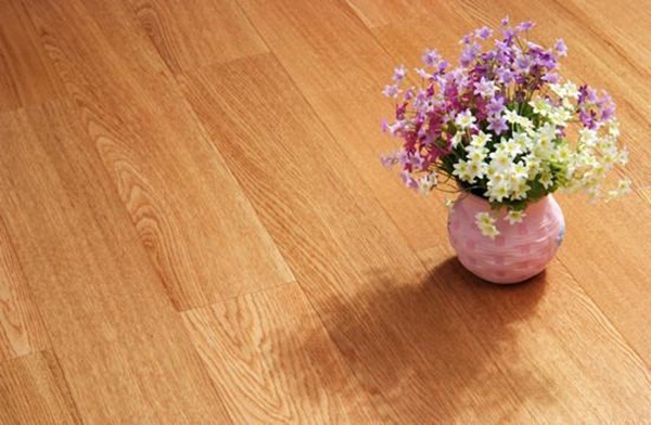 Làm thế nào để sàn nhà không bị ẩm ướt khi trời nồm? 8 cách này sẽ giúp bạn giải quyết nỗi lo-3