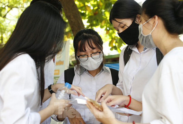 Hai điểm mới tuyển sinh 2021: Thí sinh được đăng ký thi và xét tuyển Đại học online-1