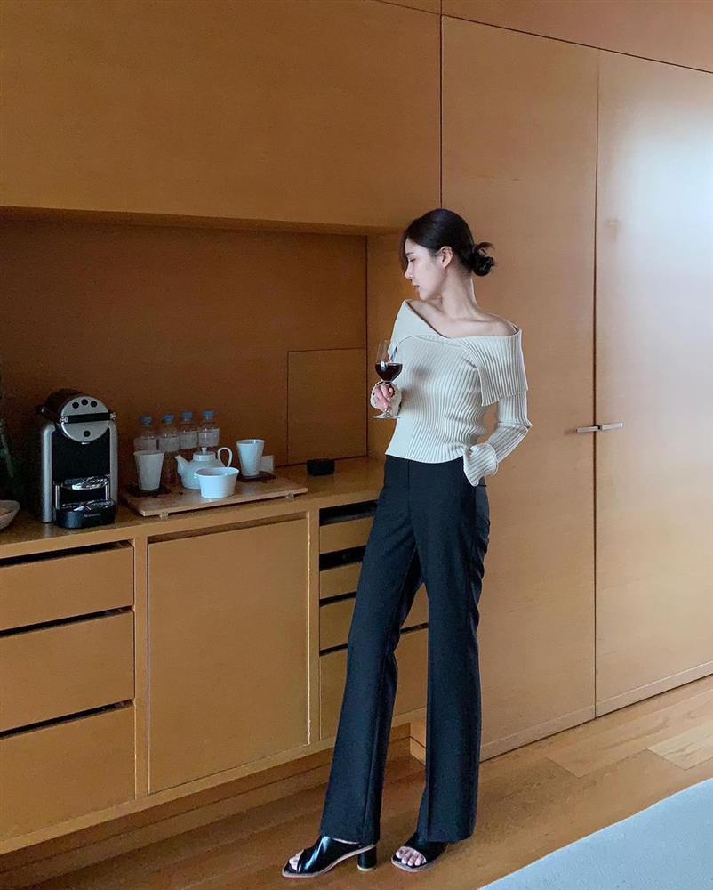 5 công thức hoàn hảo cho ngày mưa nồm: Diện lên xinh tươi và chỉn chu bất chấp, không lo lấm bẩn-11