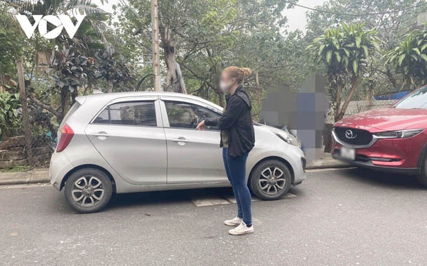 Thực nghiệm hiện trường vụ tấn công tình dục người nước ngoài ở Hà Nội-1