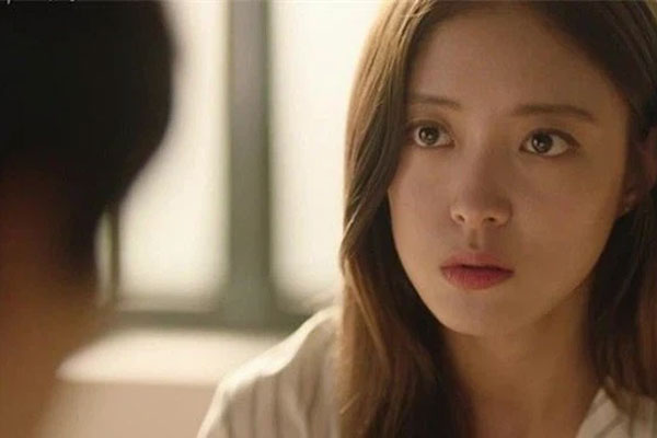 Nhìn chồng xé tờ xét nghiệm ADN, tôi bàng hoàng bỏ chạy vì biết bí mật mình che giấu đã bại lộ từ lâu   ​​​​​​​-2