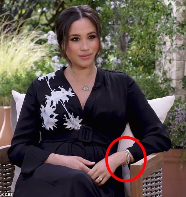 Meghan Markle sao chép y hệt Công nương Diana trong cuộc phỏng vấn mới nhưng phải muối mặt khi bị chê tơi bời-3