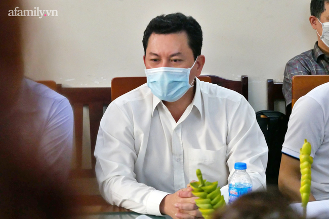 Lương y Võ Hoàng Yên trần tình việc bị vợ ông Dũng lò vôi tố lừa gạt hàng trăm tỷ: Anh là ông chủ lớn, tôi là hạt cát trên sa mạc, có đáng gì đâu-3