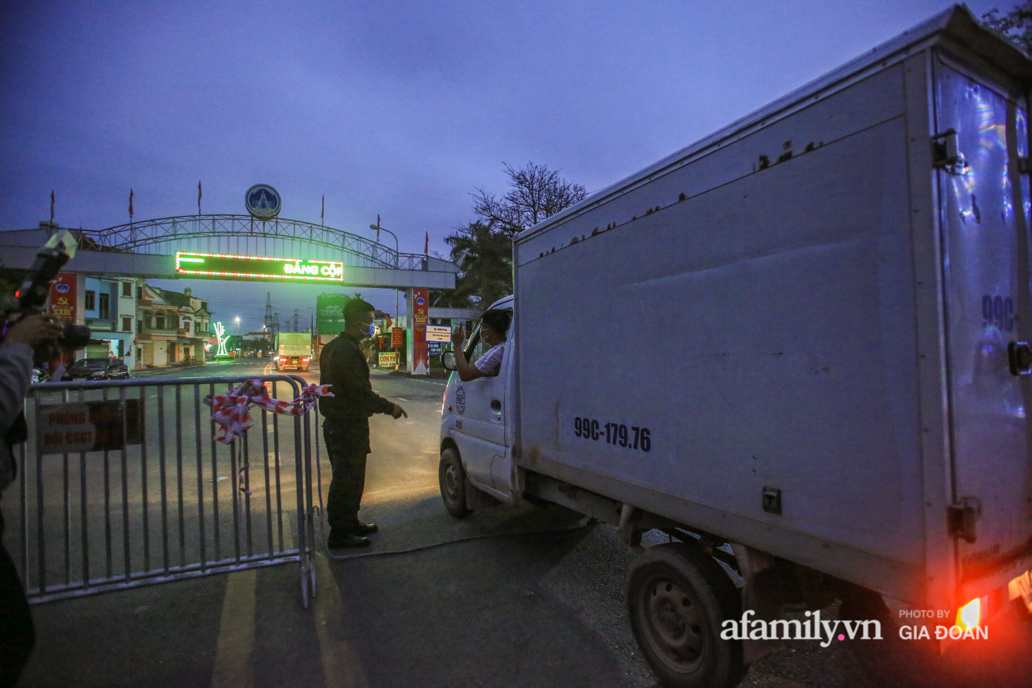 TP Chí Linh trước giờ gỡ bỏ phong tỏa: Người dân háo hức nhưng không chủ quan-7