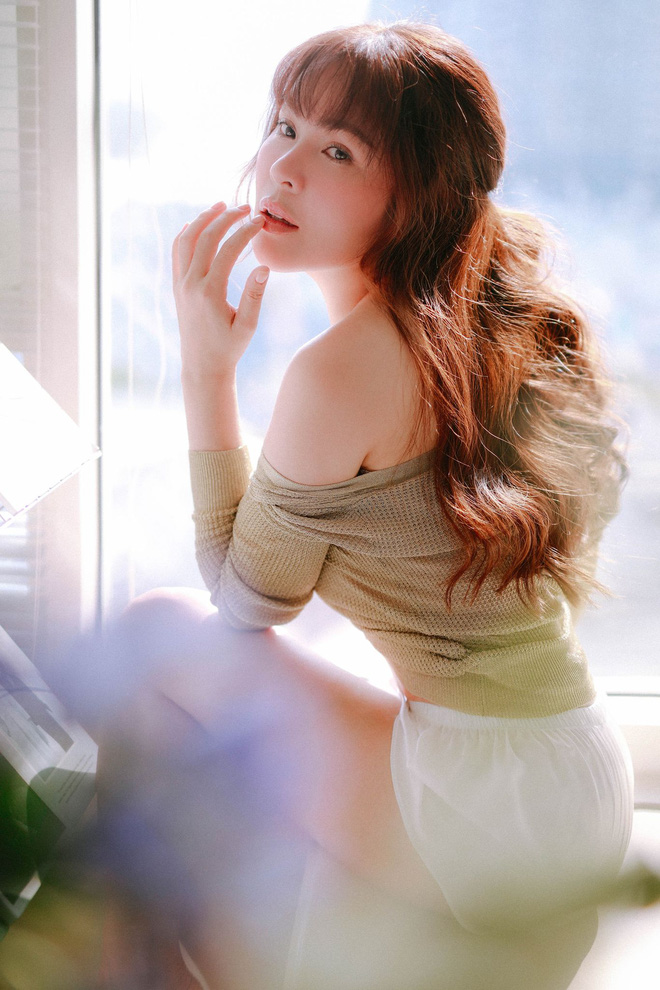 Hoa hậu Việt được tặng 6 tỷ vì giảm 6kg: Chơi hàng hiệu khét tiếng, quỳ gối rửa chân cho chồng-2