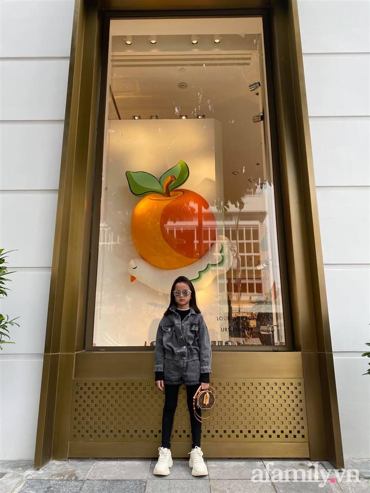 Bất ngờ với ngoại hình hiện tại của Hoa hậu nhí Việt Nam, nhìn đôi chân mà ngưỡng mộ cách nuôi dưỡng của mẹ-12