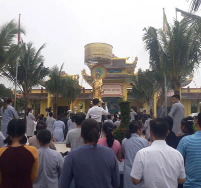 Dân địa phương kể chuyện khám, trị bệnh của ông Võ Hoàng Yên ở chùa-1