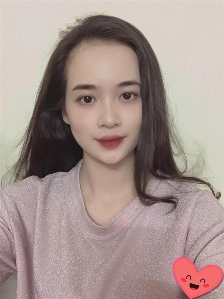 Nữ tân binh duy nhất ở Yên Bái gây chú ý trong ngày nhập ngũ: Nhận giấy thông báo mà vừa mừng vừa lo-6