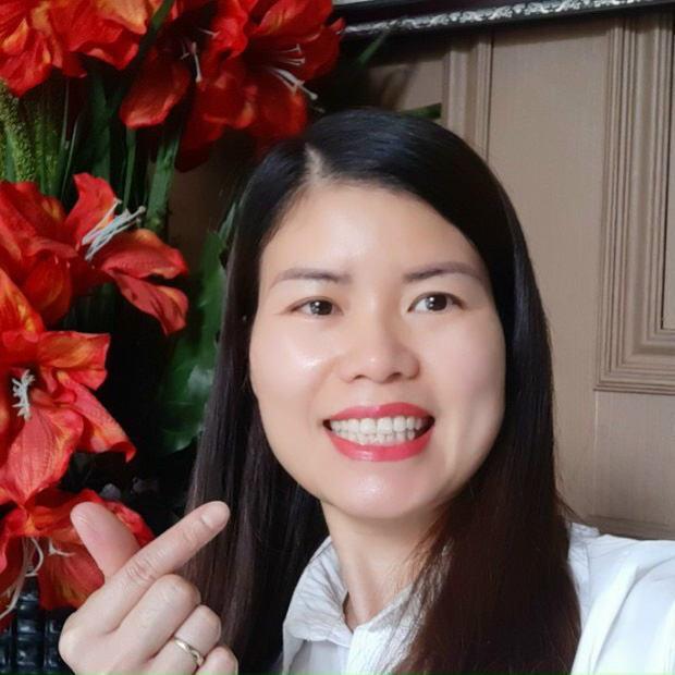 Bé gái 3 tuổi rơi từ tầng 12 chung cư đã có thể cười đùa, ca hát: Điều kỳ diệu đã đến, con đã tiến triển rất tốt-2