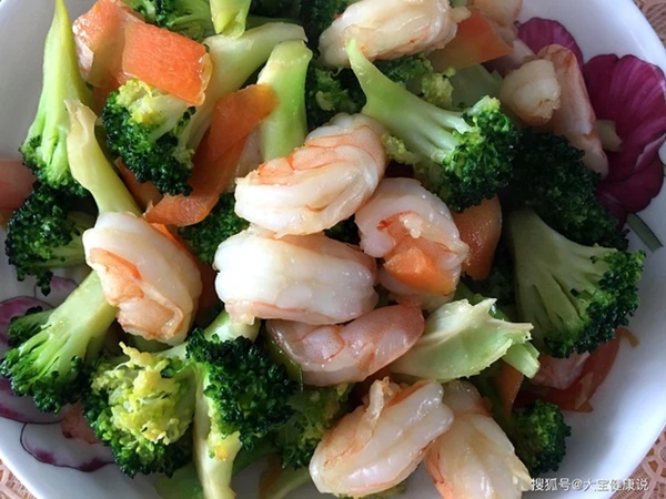 4 loại thực phẩm làm giảm vi khuẩn HP trong dạ dày, ăn thường xuyên trong bữa trưa để tránh hàng loạt bệnh về đường ruột và tiêu hóa-2