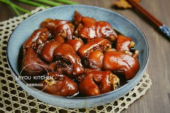 4 món thịt kho bằng nồi cơm điện, thịt ngon đậm vị không thua gì cách làm truyền thống