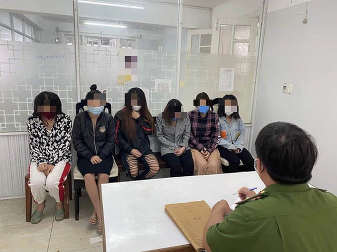 Đặng Thị Hương lập Tập đoàn phò”, Công ty”, Những nàng kiều” để điều hành môi giới mại dâm-1
