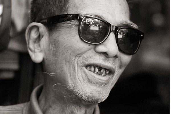 Tang lễ cố NSND Trần Hạnh: Gia quyến bật khóc, NS Công Lý và dàn nghệ sĩ ngậm ngùi tiễn biệt người quá cố-31