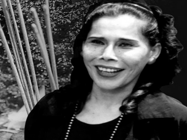 Vụ án nữ ca sĩ rẽ hướng làm phù thủy rồi giết người vì lòng tham vô đáy, ra tòa với nụ cười bí hiểm và câu nói trước khi bị hành quyết gây ám ảnh-2