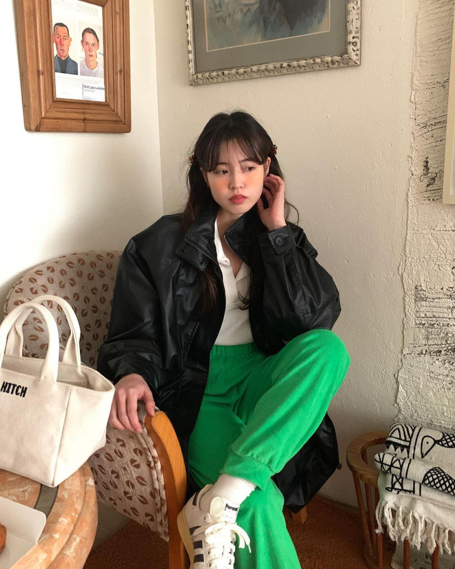 Học lỏm 4 công thức phối màu chuẩn đét, mix bừa cũng có outfit đỉnh như fashionista!-11