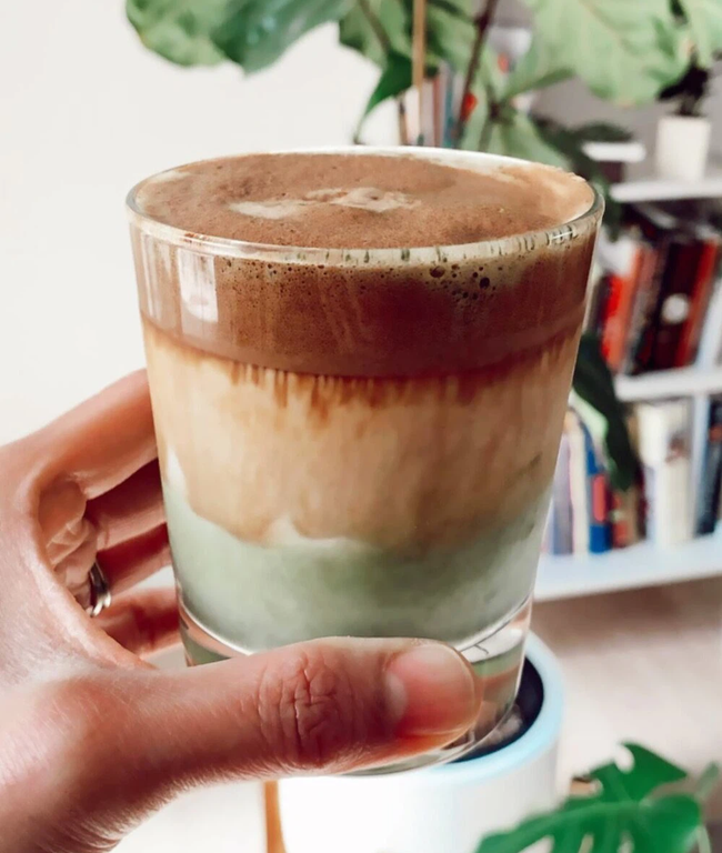 Vừa mê matcha lại nghiện cà phê: Chị em phải thử pha ngay món đồ uống 2 trong 1 thích mê này-1