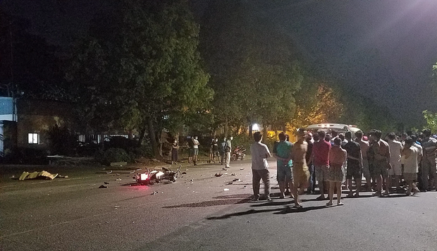 TP.HCM: 4 người nằm bất tỉnh trên đường sau tiếng động mạnh, 2 người tử vong tại chỗ-2