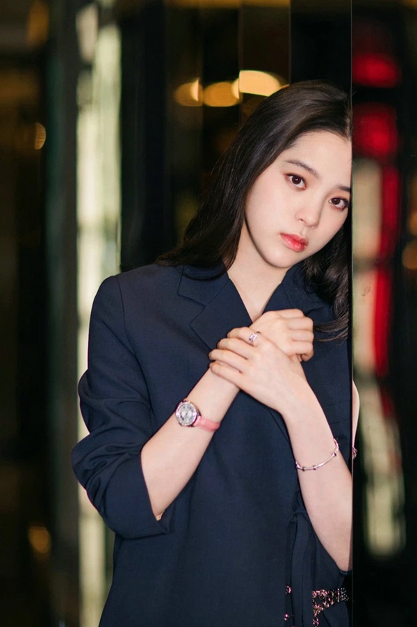 Top 4 cung Hoàng đạo dù trời có sập xuống cũng không bị quật ngã, sự bình tĩnh và kiên cường không ngại giông bão, sớm muộn cũng thành công rực rỡ-1