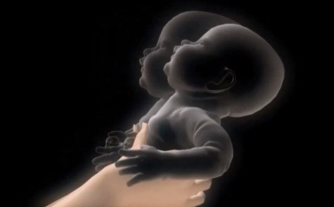 Những thói quen cực kỳ nguy hiểm cho trẻ sơ sinh mà bố mẹ nào cũng mắc phải hàng ngày, nghiêm trọng nhất là hành động số 2-2