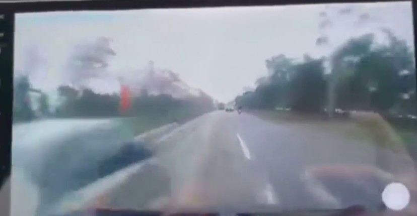 Người phụ nữ bị ô-tô điên tông tử vong ở Mê Linh đang mang thai hơn 5 tháng-1