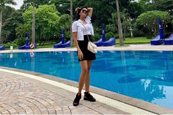 Bụng phẳng lỳ, không gợn chút mỡ cả vùng bụng dưới: Hoa hậu HHen Niê tiết lộ 3 thói quen trong ăn uống-4