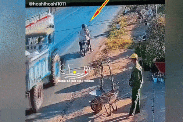 Nam thanh niên ngã văng xuống đường, lồm cồm bò dậy thì không thấy xe đâu, dân mạng xem kỹ clip mới thấy-2