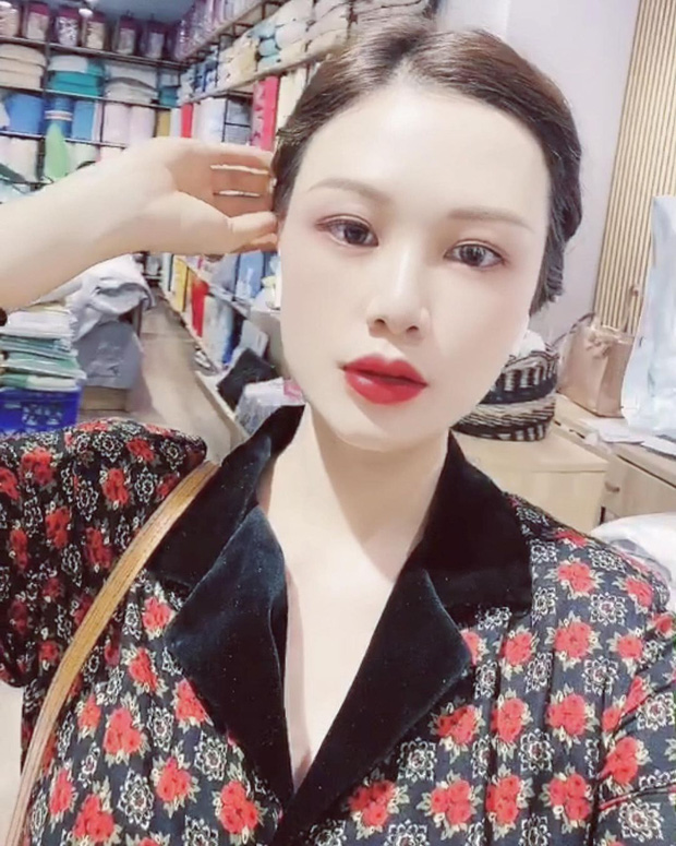 Phu nhân ở penthouse tiết lộ kẻ lông mày cả khi đi ngủ, chồng còn chưa thấy mặt mộc bao giờ-1