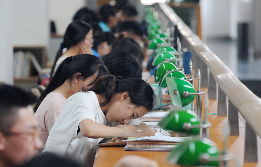 Trung Quốc đề xuất bỏ học tiếng Anh-2