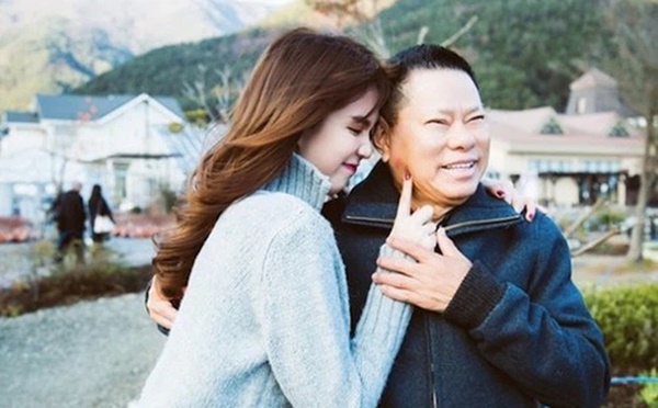 Tranh cãi tin bồ cũ tỷ phú của Ngọc Trinh trả 2 tỷ tuyển người chăm sóc: Bên tố dùng tiền mua tình, bên bất ngờ bênh vực-3