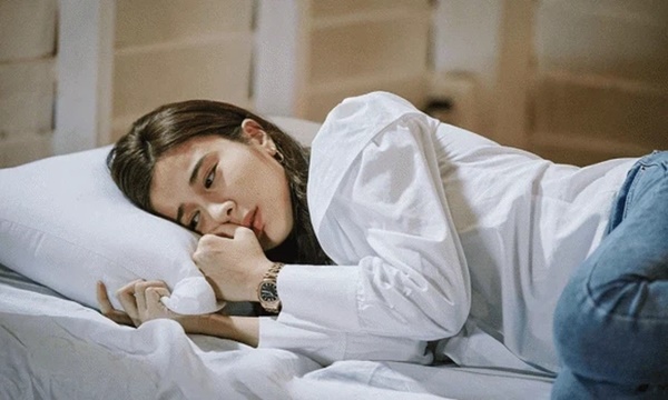 Chồng bảo đưa tiền để anh đi đặt cọc mua nhà, tôi hí hửng tưởng sắp có nhà mới nào ngờ lại nhận về cú sốc-1