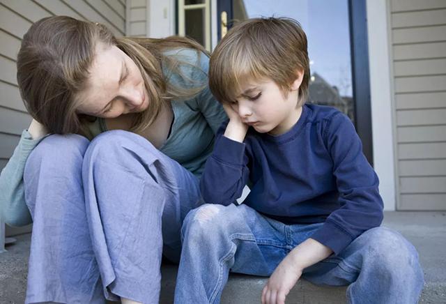 Hiểu lầm phổ biến khi nuôi dạy con trai đa số cha mẹ đều mắc phải, bạn có nằm trong số đó?-1