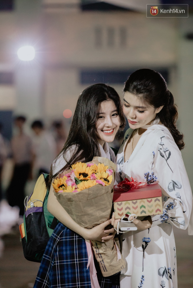 Xin trịnh trọng thông báo, đại hội khoe quà 8/3 chính thức bắt đầu!-14