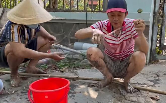 Hoài Linh: Tôi kiếm được bữa cơm khổ quá, không dễ dàng, đơn giản chút nào-1