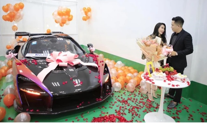 Các đại gia Việt mua quà gì tặng vợ ngày 8/3?-3