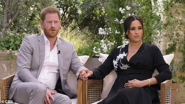 Meghan Markle bật khóc thừa nhận từng tìm đến cái chết khi ở với gia đình chồng: Tôi không thiết sống nữa-3