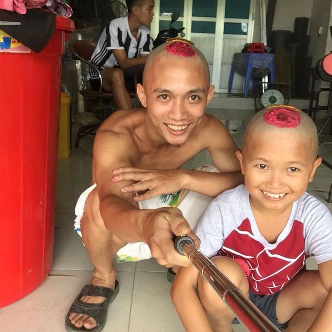 Sang nhà Mao Đệ chơi, Mao Đại Ca vô tình tiết lộ cậu em giàu có, riêng bể cá Koi đã ngót nghét 500 triệu đồng?-1