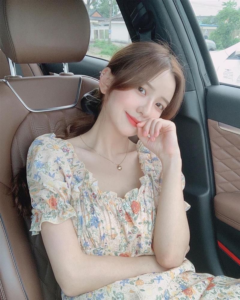 Gợi ý 5 kiểu tóc cho chị em diện mạo long lanh, chanh sả nhất để đi hẹn hò mùng 8/3-8