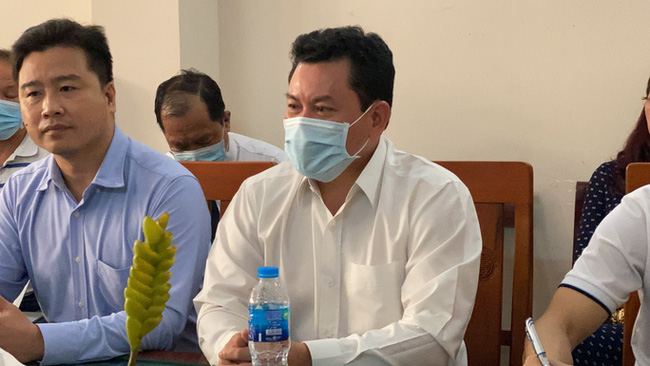 Tại sao thần y Võ Hoàng Yên không đủ điều kiện vẫn được đặc cách cấp giấy phép hoạt động Trung tâm phục hồi chức năng ở Hà Tĩnh?-3