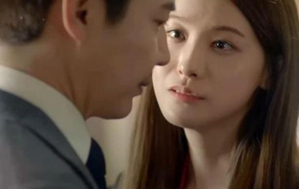 Phát hiện chồng ngoại tình, phụ nữ tuyệt đối không nên làm những điều này-2